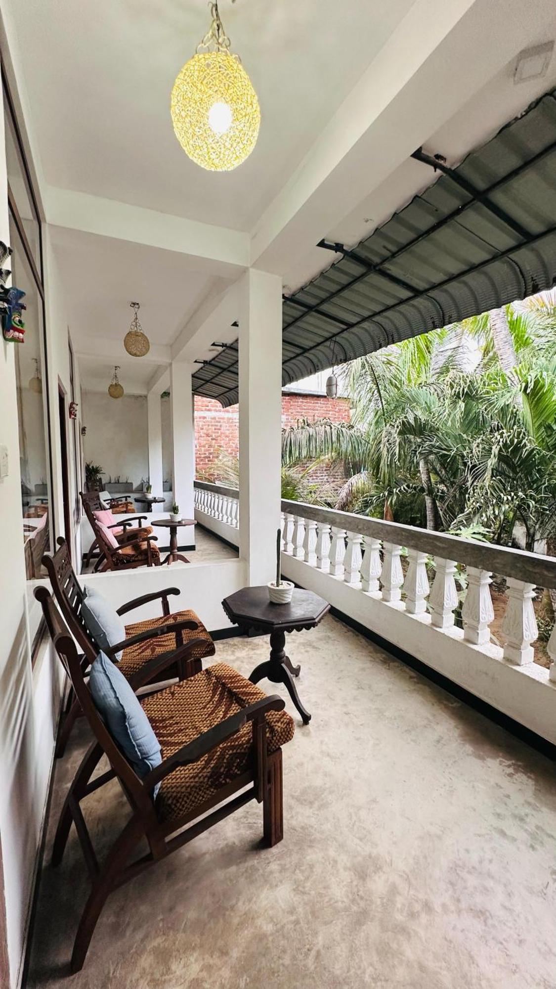 Villa Blue Ocean Mirissa Exterior photo