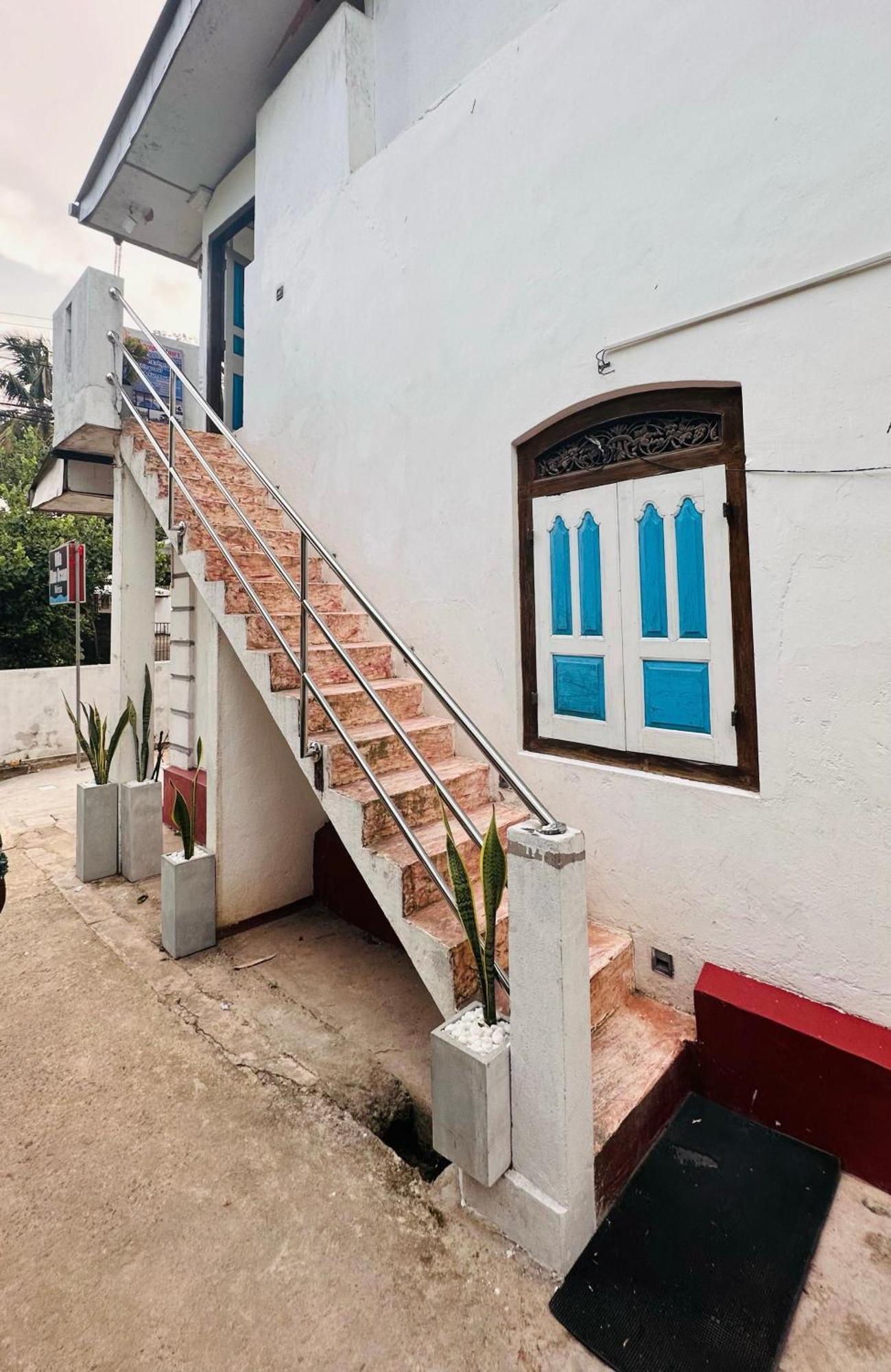 Villa Blue Ocean Mirissa Exterior photo