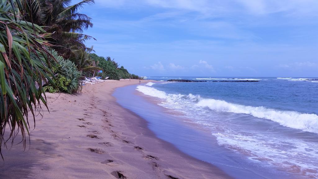 Villa Blue Ocean Mirissa Exterior photo