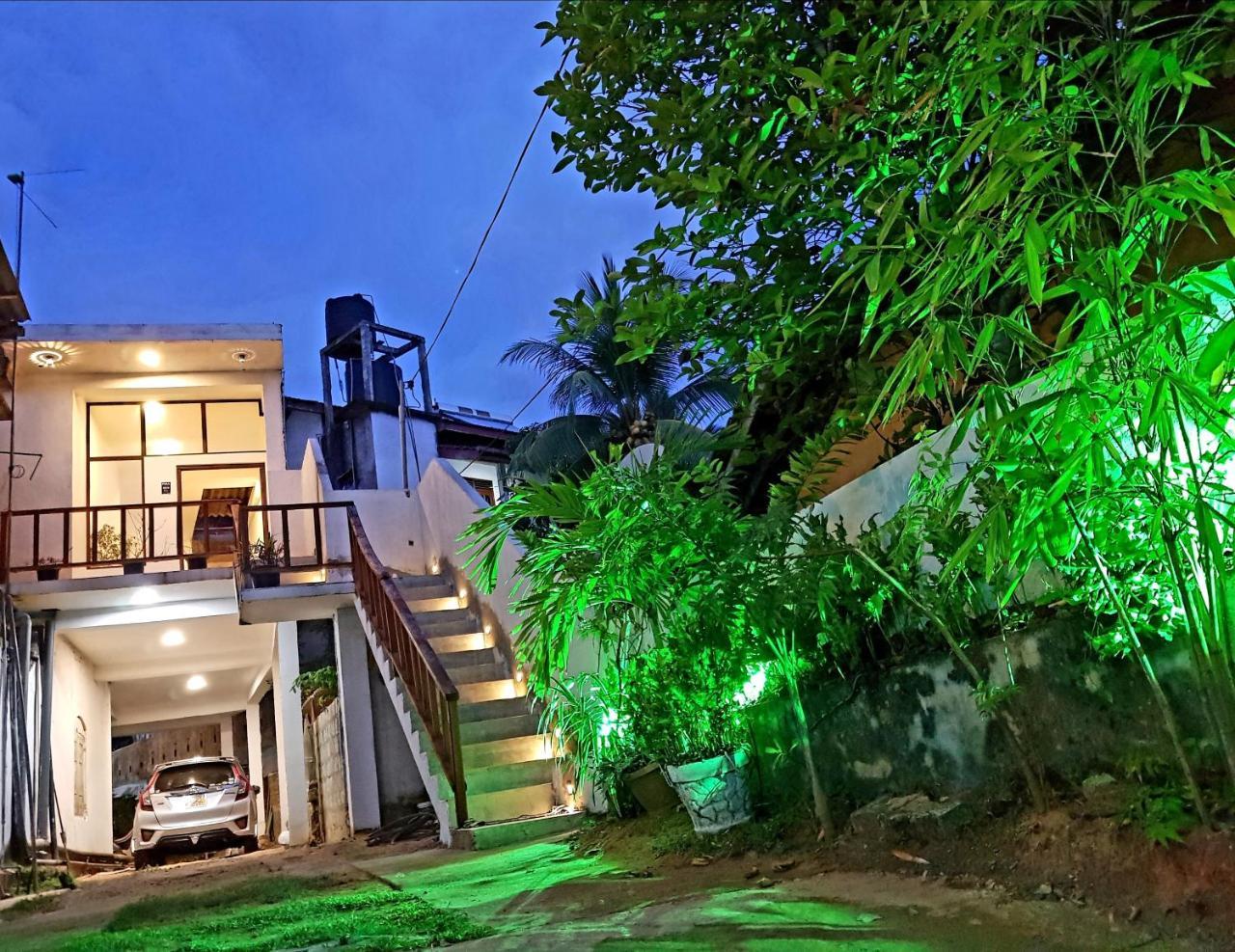 Villa Blue Ocean Mirissa Exterior photo
