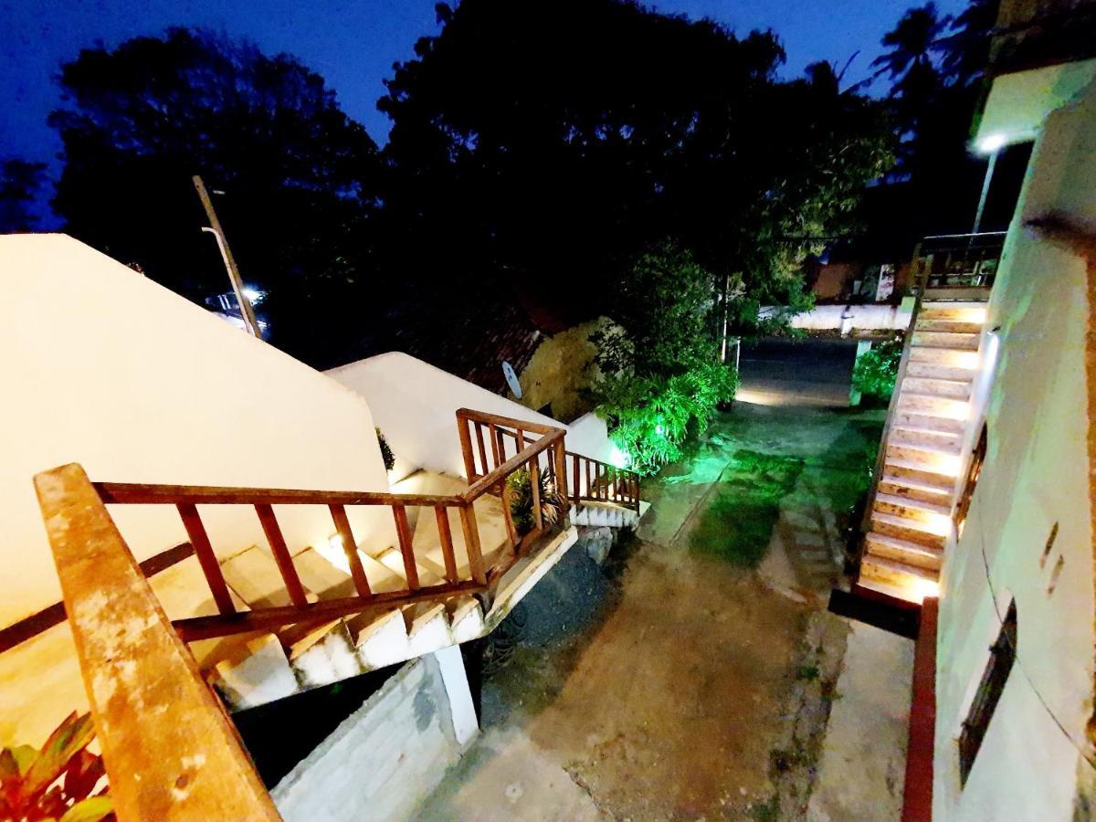 Villa Blue Ocean Mirissa Exterior photo